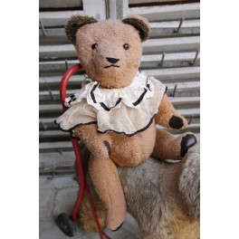 Vintage BAMSE med krave Vintage BAMSE med krave