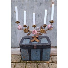 Antik Fransk Kirkestage med 5-Lysarme og Porcelænsblomster [H26x46cm] 