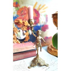 Gammel Fransk Lysestage Messing [H22cm] 'Putto'