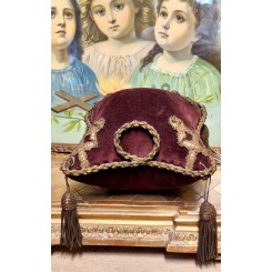 Antik Brudeglobegarniture PUDE [RØD VELOUR & Kvaster]
