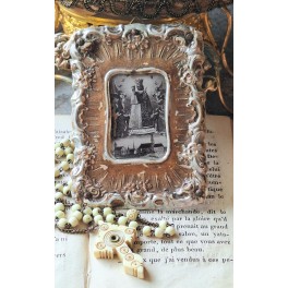 Gammelt Religiøst Billede (10,5x7,5cm) SORT MADONNA Gammelt Religiøst Billede (10,5x7,5cm) SORT MADONNA