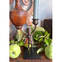 Gammel Fransk Lysestage Messing [H16,5cm] 'Putto'