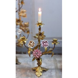Fransk 3-Armet Kirkestage 3 flotte Porcel&aelig;nsblomster [39,5cm] 