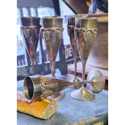 Gl. Champagne Vin B&aelig;ger i Metal [H22cm] 6 stk