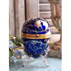 Sj&aelig;lden Bonbonniere Glas&aelig;g p&aring; 3 F&oslash;dder (H17cm) Bl&aring;