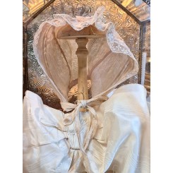 Antik Fransk Kyse m. Blonde & Silkesl&oslash;jfe m./ Frynser