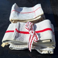 Gammelt H&aring;ndkl&aelig;de Viskestykke - PR. STK