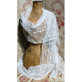 Antik k&aelig;des&oslash;mbroderet stola p&aring; tyl, 1800-tallet [284cm] Blonde