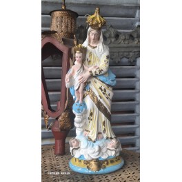 Gl. Madonna m./Jesusbarn & Englebasser (47cm)*