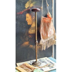 Fransk Hatteholder i Messing og Tr&aelig; PARIS [H57,5cm] 1900