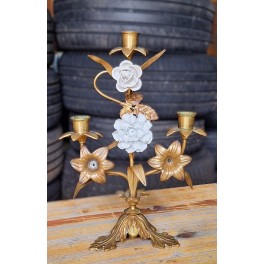 Gammel Fransk Kirkestage med Hvide Porcel&aelig;nsblomster [34cm] 