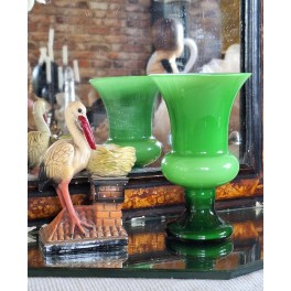 Opalglas Vase Gr&oslash;n/Hvid (H16cm)*