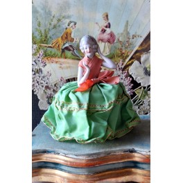 Gammel Fransk Half doll (med pudder&aelig;ske) GR&Oslash;N*