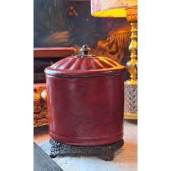 Vintage R&oslash;d L&aring;gkrukke med Krakeleringer [H20 cm]